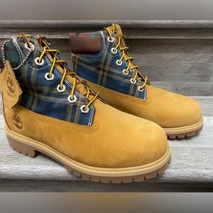 NIB Kids Timberland boots, size 4.5 junior’s.
